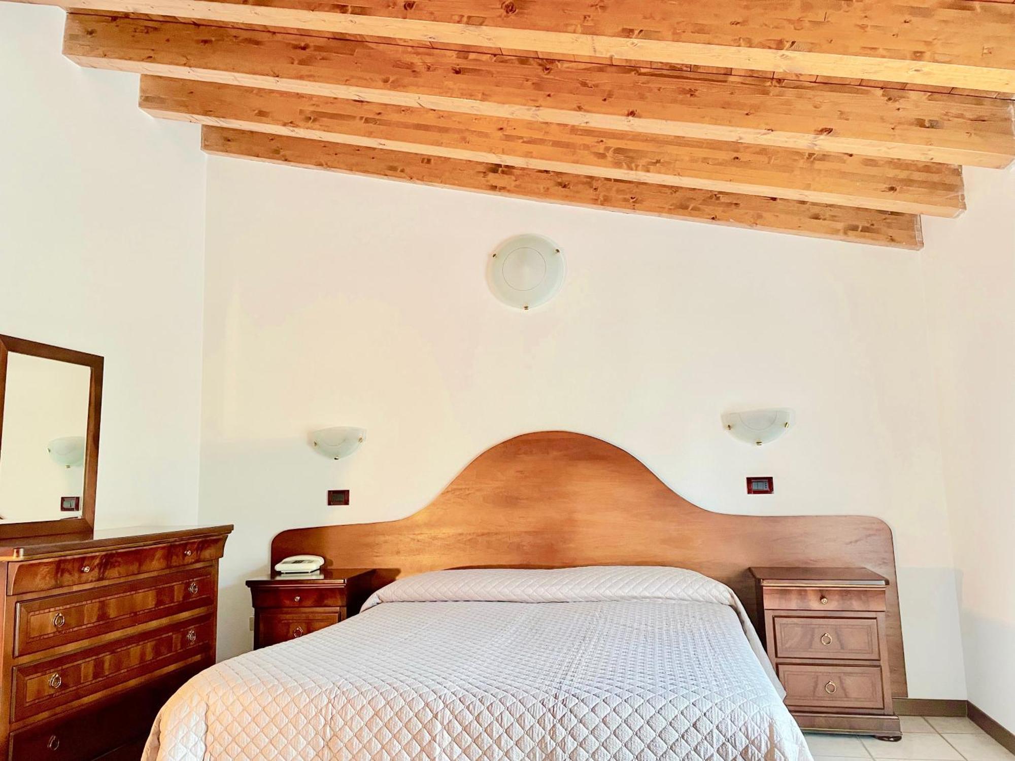 Hotel Edelweiss San Zeno di Montagna Extérieur photo